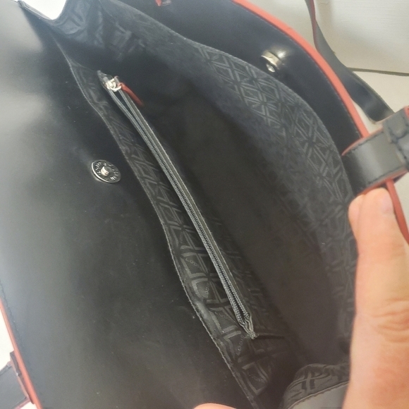 LODIS Black Smooth Leather Large Shoulder/Tote RFID - Picture 8 of 13